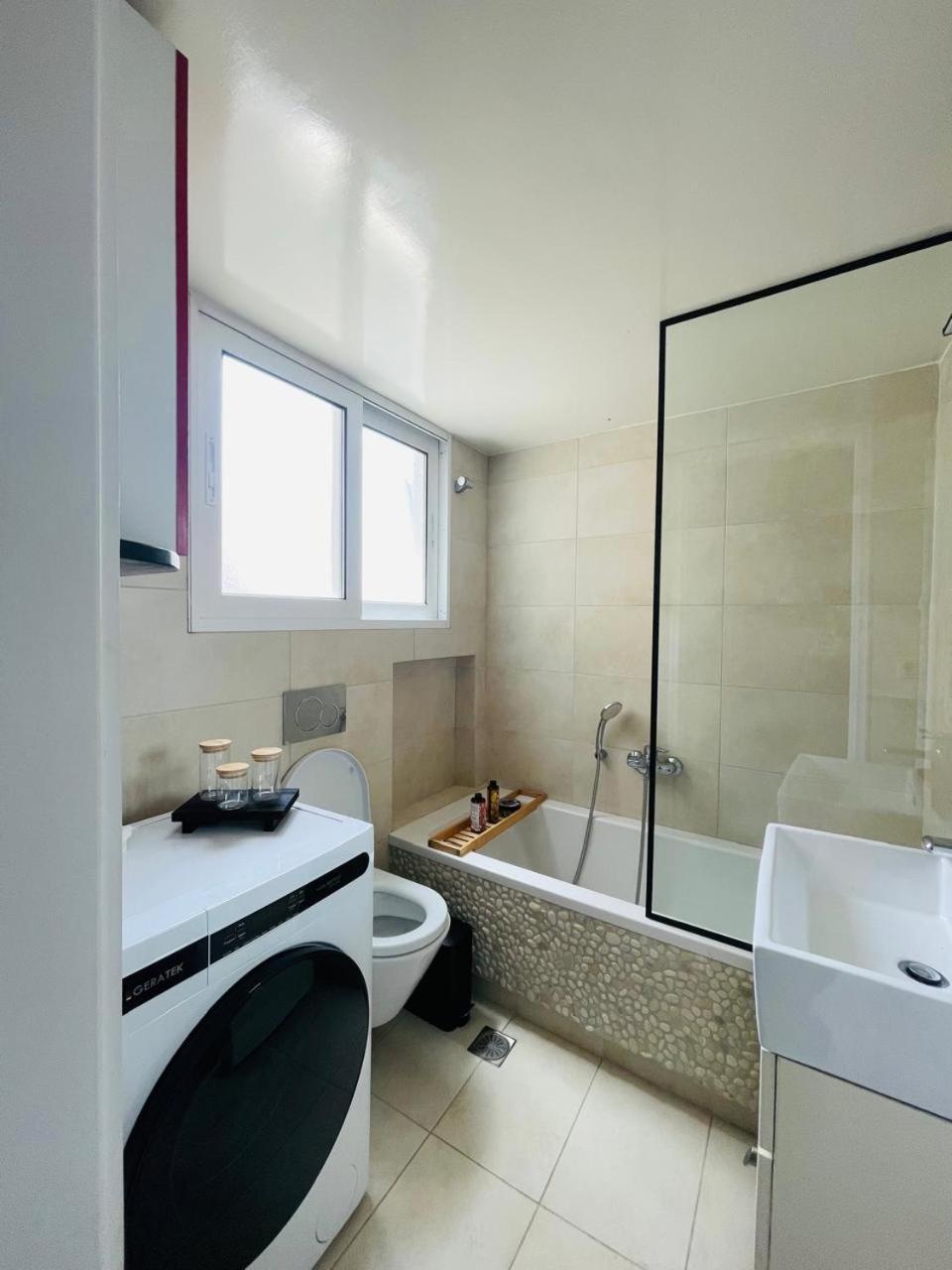 Overview Boutique Apartment Athens Luaran gambar